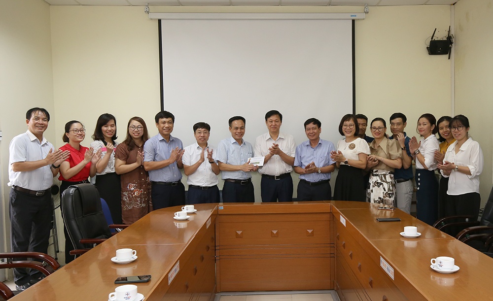 Công đoàn EVNNPT động viên CBCNV tham gia quản lý dự án các đường dây 500 kV mạch 3 Quảng Trạch - Phố Nối