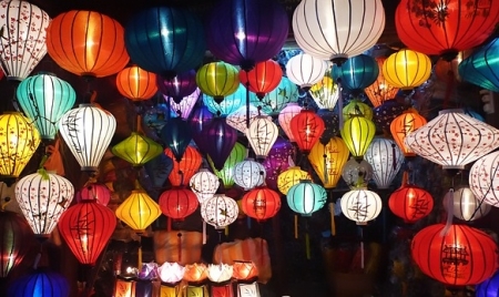 Hội đèn lồng Huế 2023 và chương trình Đêm rằm Hoàng cung diễn ra từ 25/9