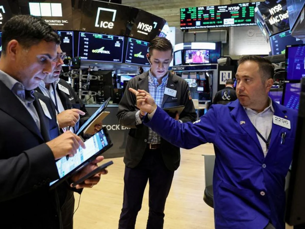 Thị trường chứng khoán thế giới ngày 22/9: S&P 500 tăng vào thứ Sáu nhưng vẫn thấp hơn đầu tuần