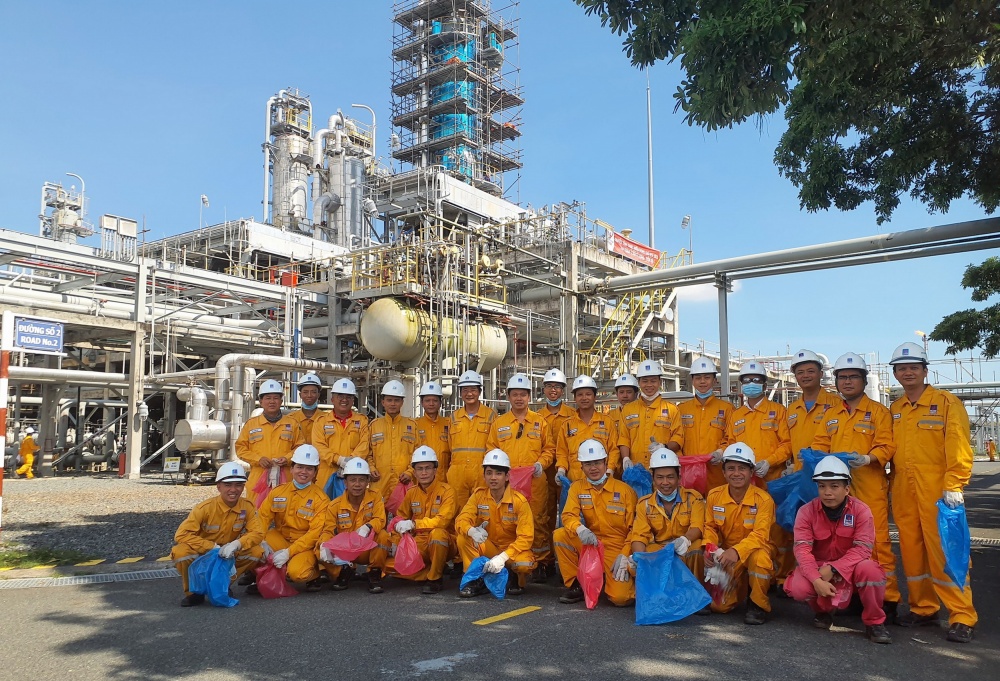 Hoàn thành công tác 5S để GPP Dinh Cố tiếp tục đạt tiêu chuẩn môi trường đẹp, ngăn nắp, sẵn sàng phục vụ 24/7 trong cuộc sống vận hành khí của toàn PV GAS