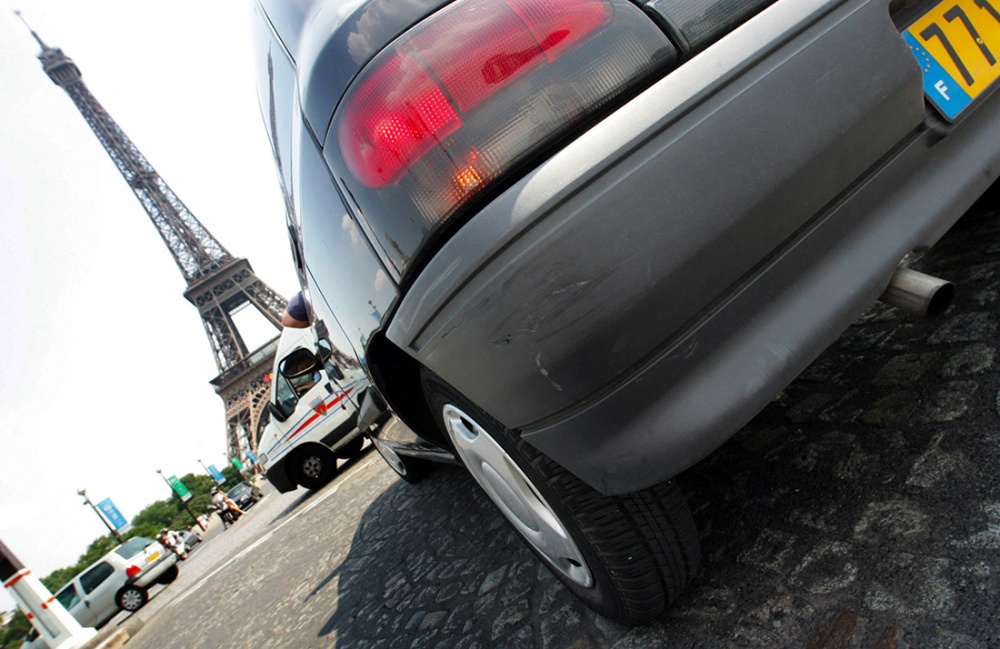 Vì sao EU từ chối thắt chặt tiêu chuẩn khí thải từ ô tô?