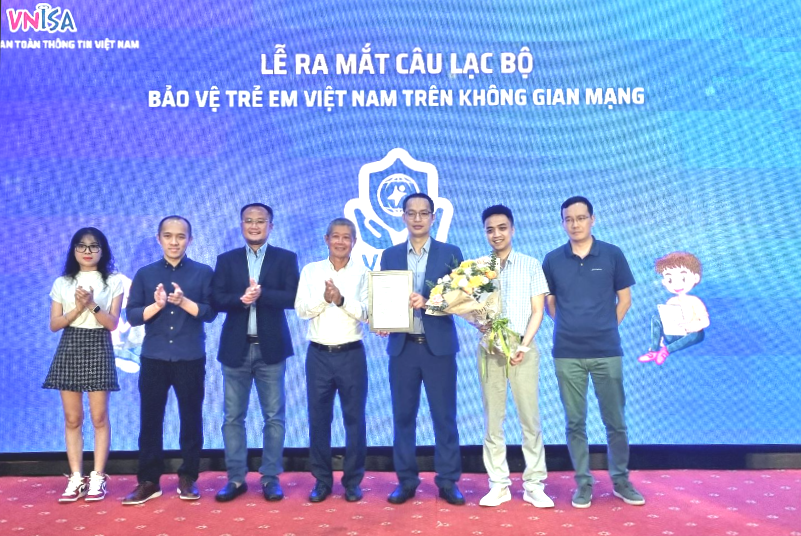 Ra mắt Câu lạc bộ VCSC: Kết nối bảo vệ trẻ em Việt Nam trên không gian mạng