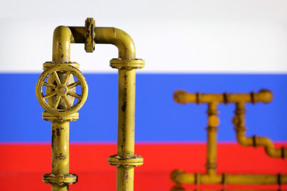 Điện Kremlin: Chưa có kế hoạch tăng nguồn cung dầu thô để bù đắp lệnh cấm xuất khẩu nhiên liệu