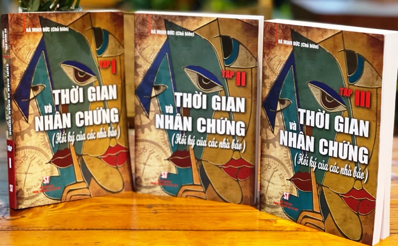 Hồi ký của các nhà báo qua "Thời gian và nhân chứng"