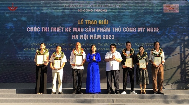 90 sản phẩm đoạt giải trong cuộc thi Thiết kế mẫu sản phẩm thủ công mỹ nghệ Hà Nội