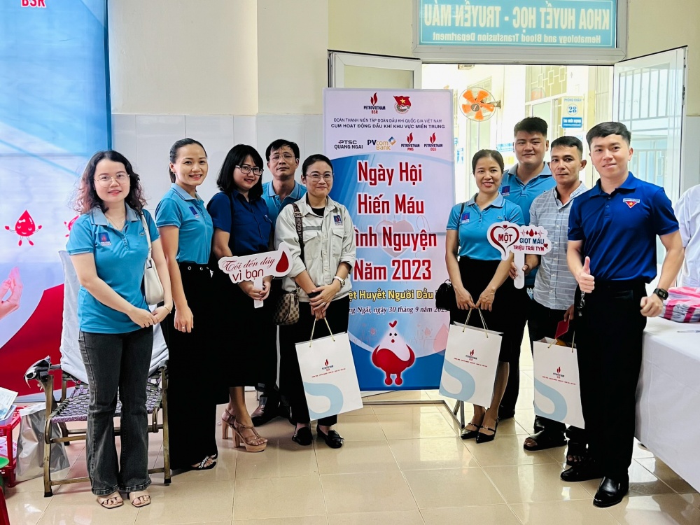 Tuổi trẻ BSR phối hợp cùng Cụm hoạt động Dầu khí miền Trung tổ chức hiến máu tình nguyện năm 2023 Tuổi trẻ BSR phối hợp cùng Cụm hoạt động Dầu khí miền Trung tổ chức hiến máu tình nguyện năm 2023