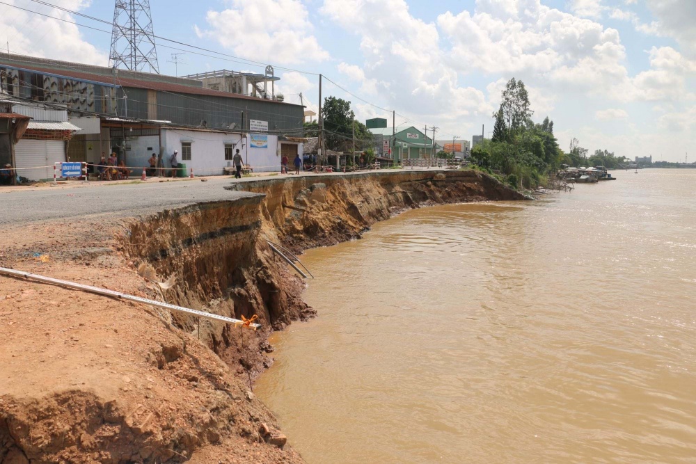 Bổ sung 4.000 tỷ đồng cho các tỉnh Đồng bằng sông Cửu Long phòng chống sạt lở