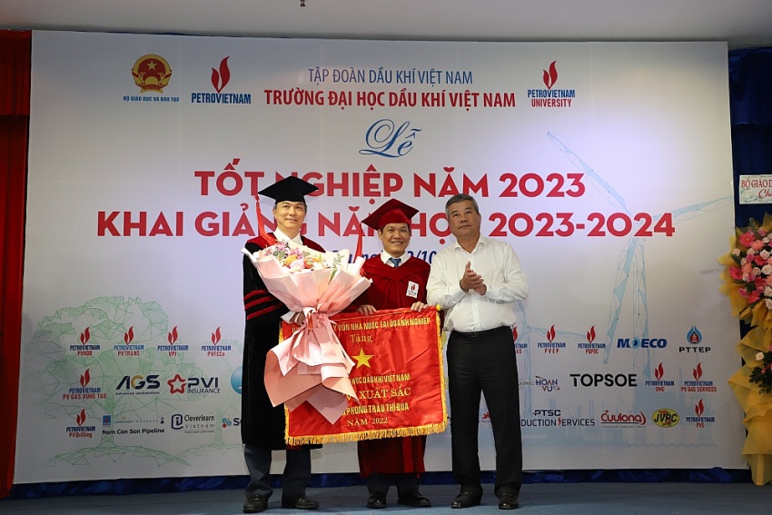 Trường Đại học Dầu khí Việt Nam tổ chức Lễ tốt nghiệp năm 2023 và khai giảng năm học mới 2023-2024