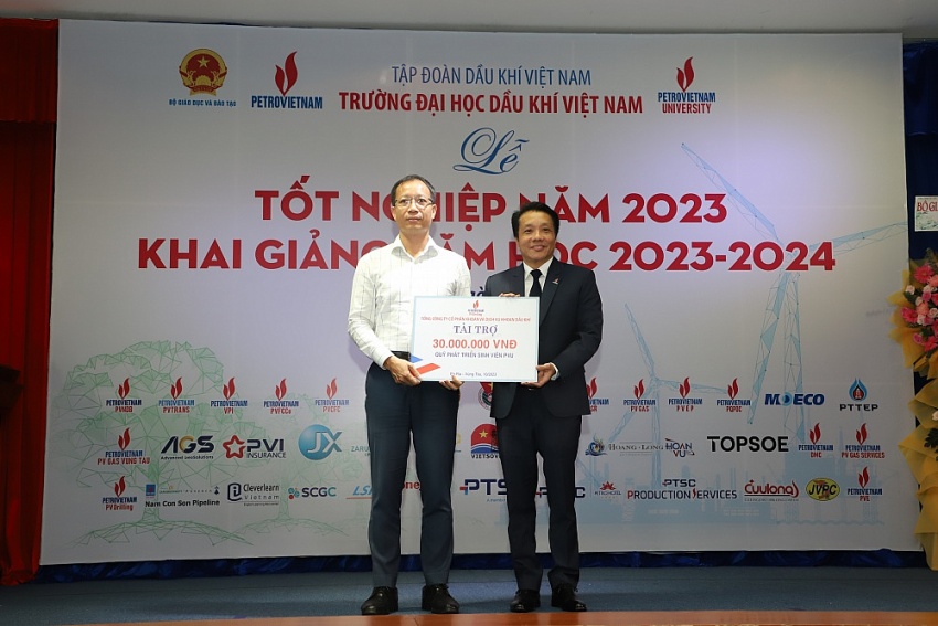 Trường Đại học Dầu khí Việt Nam tổ chức Lễ tốt nghiệp năm 2023 và khai giảng năm học mới 2023 2024