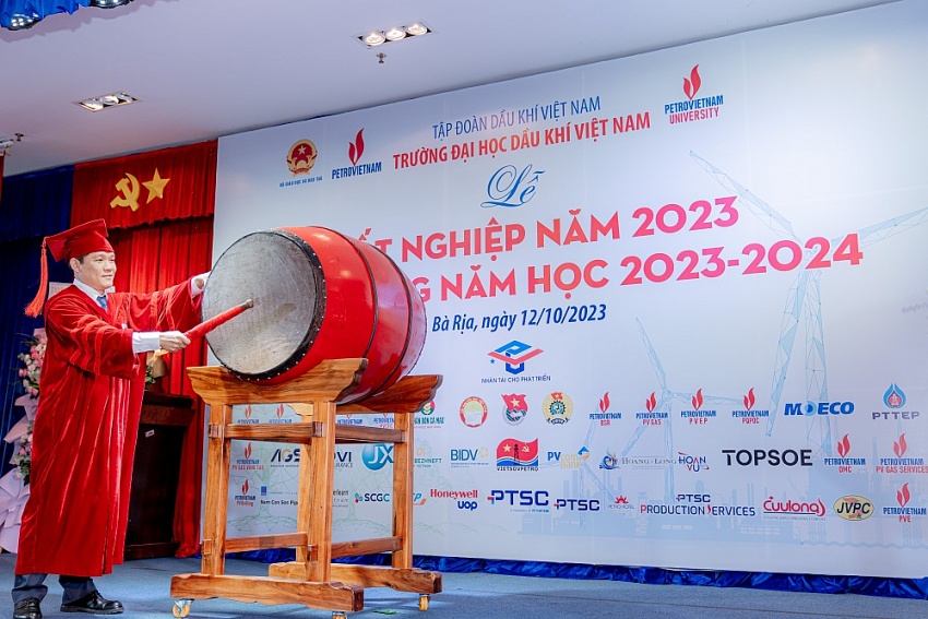 Trường Đại học Dầu khí Việt Nam tổ chức Lễ tốt nghiệp năm 2023 và khai giảng năm học mới 2023 2024