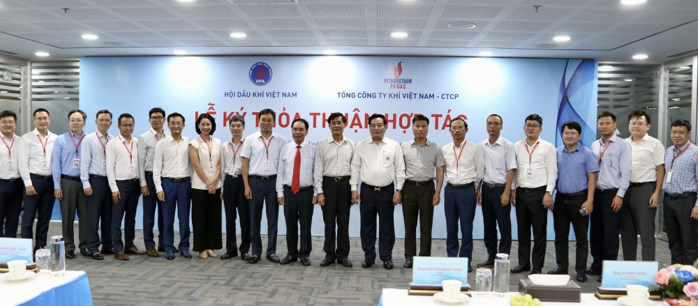 Hội Dầu Khí Việt Nam ký thoả thuận hợp tác với PV GAS