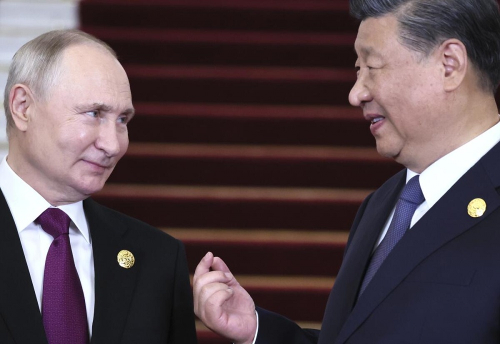Điều kỳ lạ trong chuyến thăm Trung Quốc của Tổng thống Nga Putin