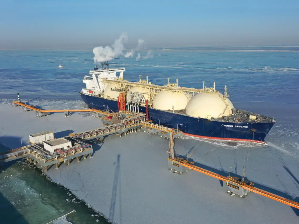 Nga bất chấp rủi ro thiếu hụt khí đốt trong nước để tăng cường xuất khẩu LNG?