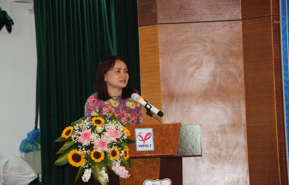 Chủ tịch CĐ DKVN Nghiêm Thuỳ Lan phát biểu tại hội nghị