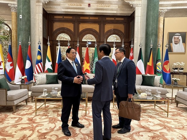Thủ tướng Phạm Minh Chính tiếp lãnh đạo một số nước ASEAN