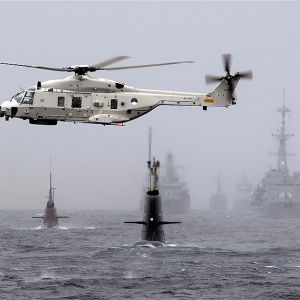 Sóng ngầm ở biển Baltic, NATO bắt đầu triển khai lực lượng