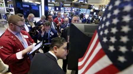 Thị trường chứng khoán thế giới ngày 24/10: Dow Jones tăng nhờ báo cáo thu nhập mạnh mẽ