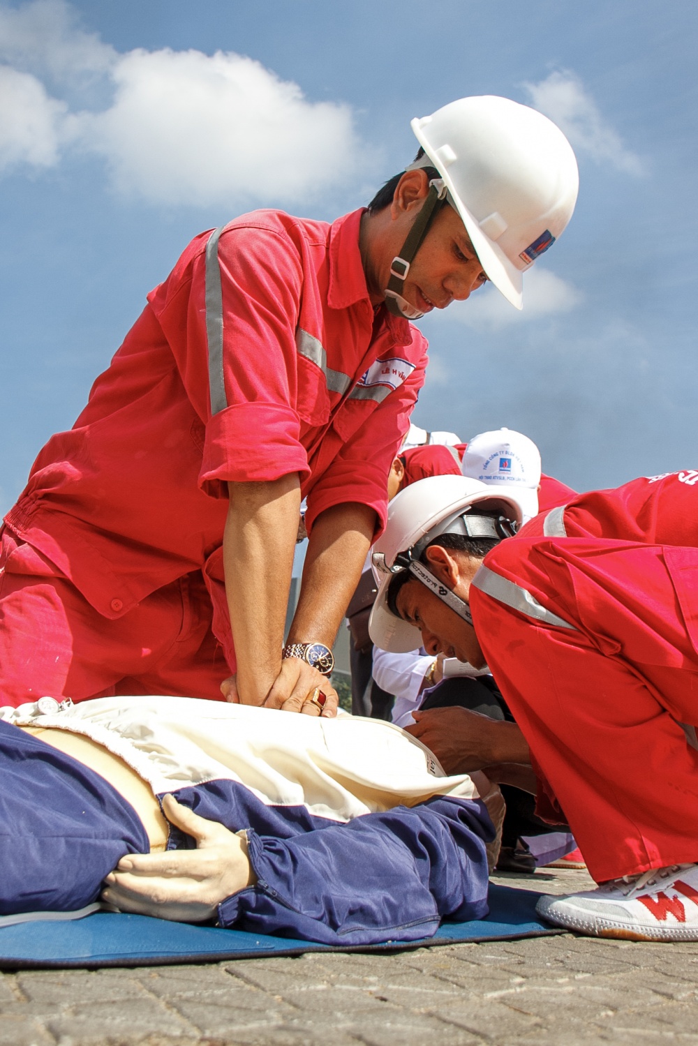 11-TPT-AB-0001-07: Người lao động tại PV Power còn được huấn luyện về công tác cứu hộ, cứu nạn...