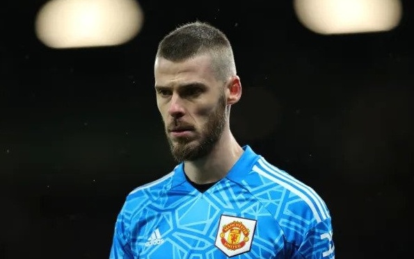 Man Utd xem xét tái hợp với thủ thành David De Gea