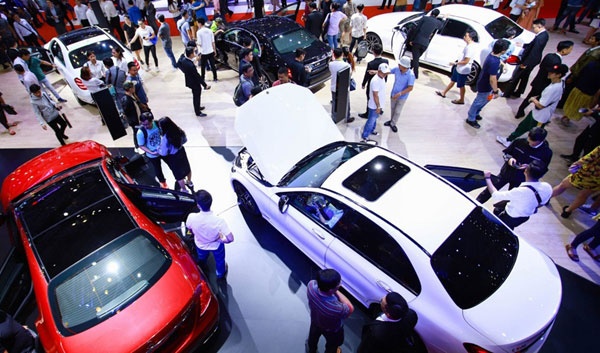Cuộc đua giảm giá trên thị trường ô tô đang rất “nóng” | Xe - Công nghệ