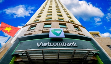 Vietcombank vươn lên dẫn đầu Bảng xếp hạng Mức độ hài lòng của khách hàng đối với Ngân hàng tại Việt Nam 2023