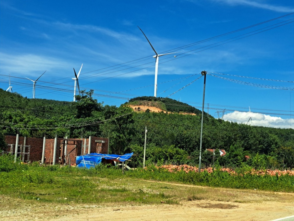 Chủ đầu tư dự án điện gió nghìn tỷ ở Kon Tum bị phạt 170 triệu đồng