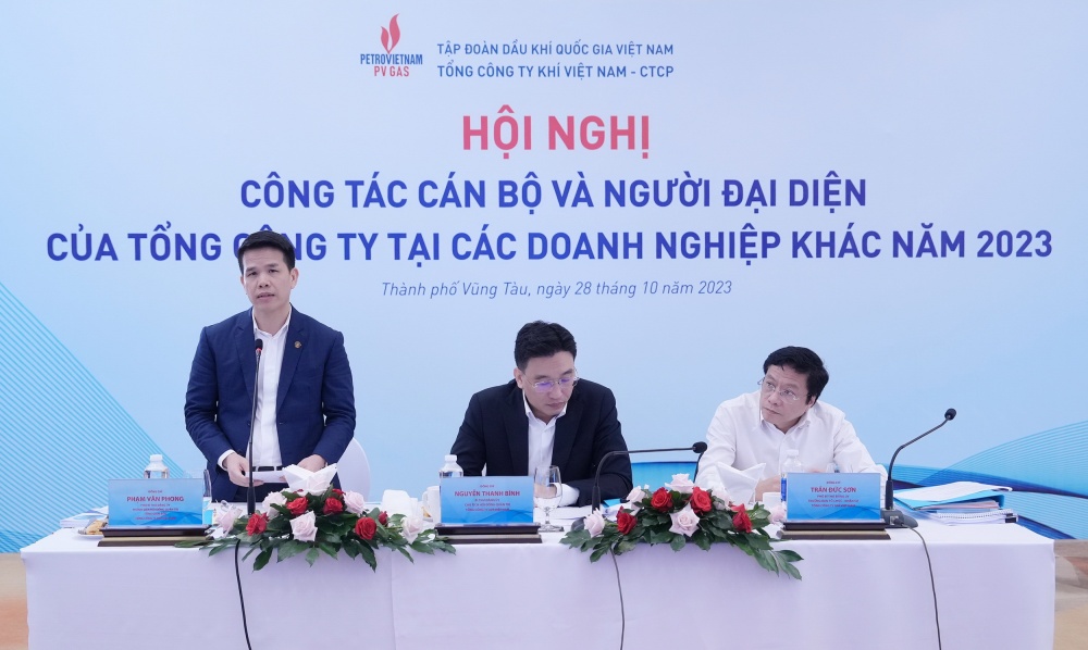 H2. Đoàn Chủ tịch điều hành Hội nghị