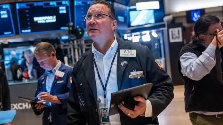 Thị trường chứng khoán thế giới ngày 1/11: Dow Jones cầm chừng đợi quyết định của Fed