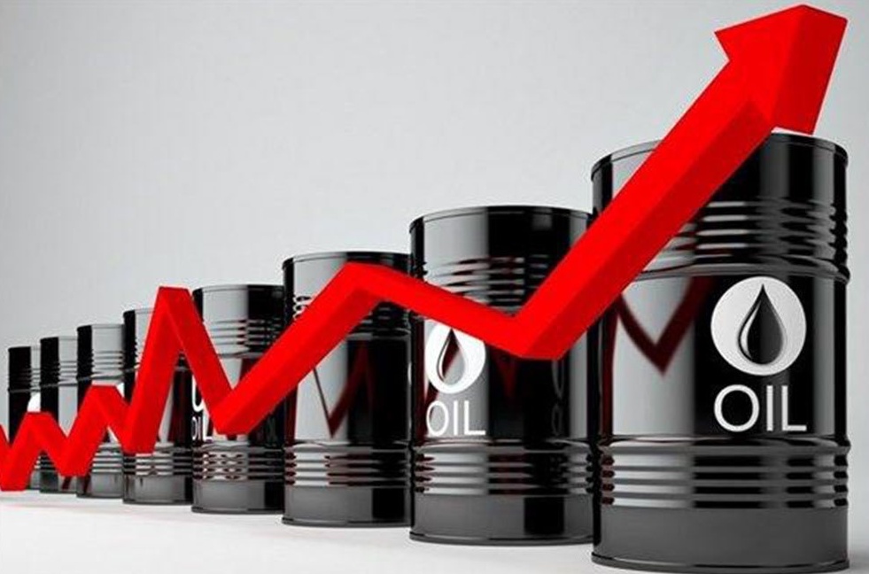 JP Morgan lý giải việc giá dầu có thể tăng đột biến lên 100 USD
