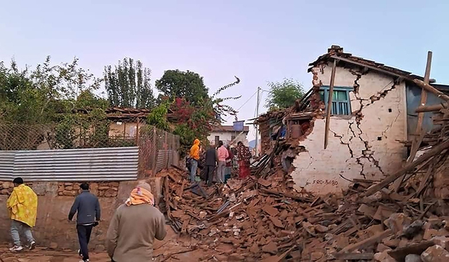 Tin Bộ Ngoại giao: Điện chia buồn trận động đất xảy ra tại Nepal