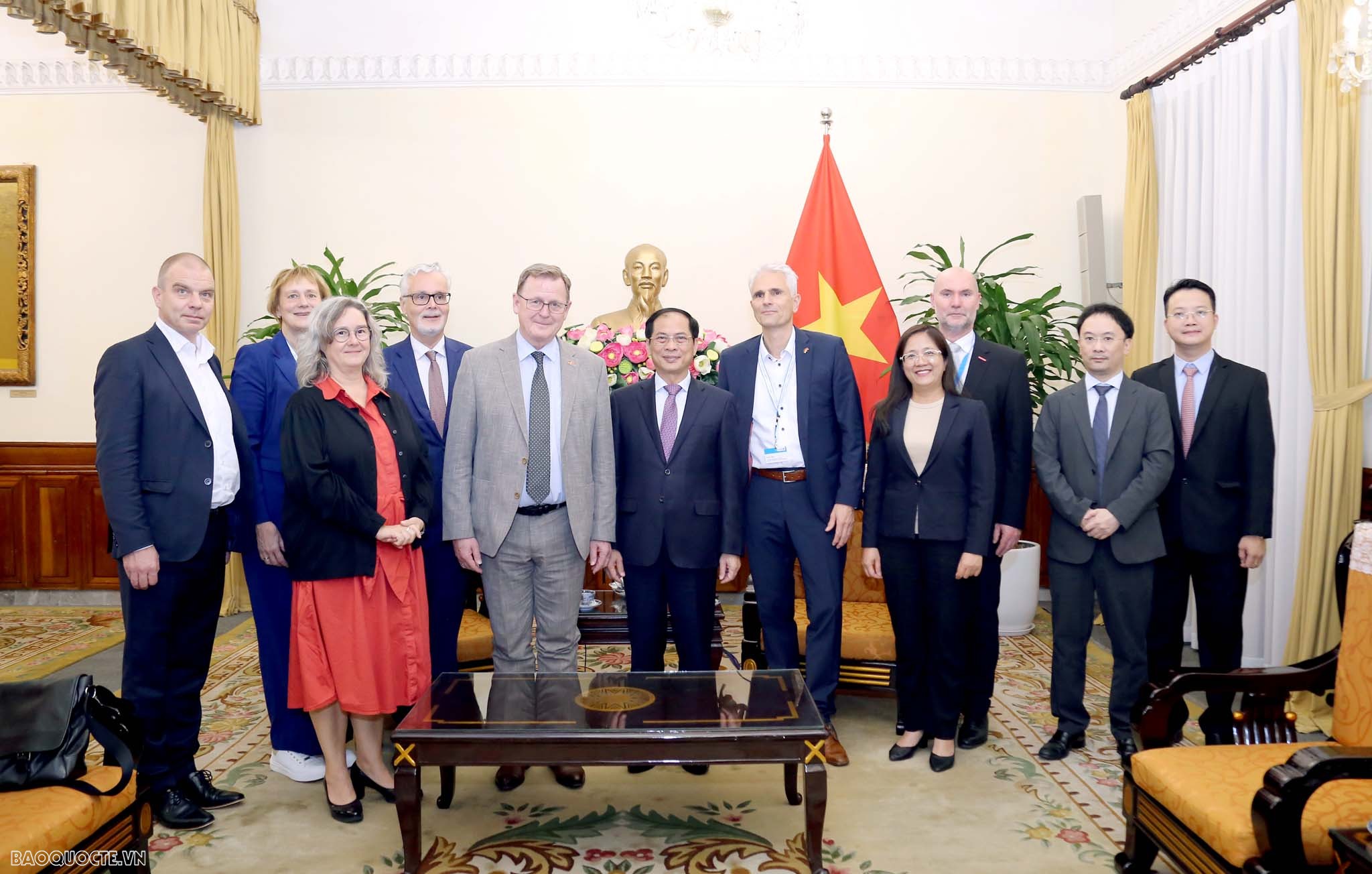 Bộ trưởng Ngoại giao Bùi Thanh Sơn tiếp Thủ hiến bang Thuringia, cùng đoàn doanh nghiệp Đức đang có chuyến thăm và làm việc tại Việt Nam
