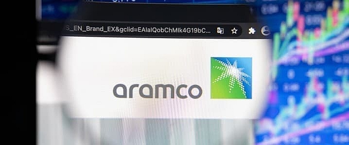 Saudi Aramco cam kết trả cổ tức hàng tỷ USD mặc dù lợi nhuận giảm