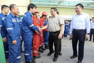 Thủ tướng Phạm Minh Chính thăm và làm việc tại Nhà máy lọc hóa dầu Nghi Sơn