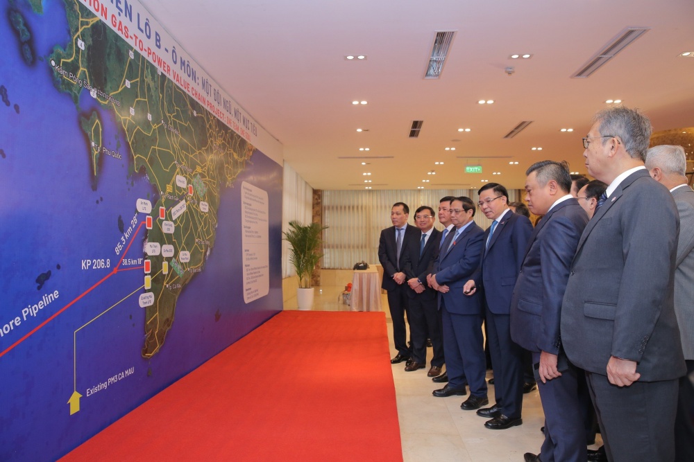 Lãnh đạo Tập đoàn báo cáo với Thủ tướng Chính phủ Phạm Minh Chính về Chuỗi dự án khí điện Lô B – Ô Môn