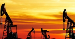 Sản lượng dầu của OPEC tăng nhẹ trong tháng 10