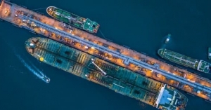 Vi phạm trần giá dầu Nga, Mỹ đưa thêm ba chủ tàu vào danh sách trừng phạt