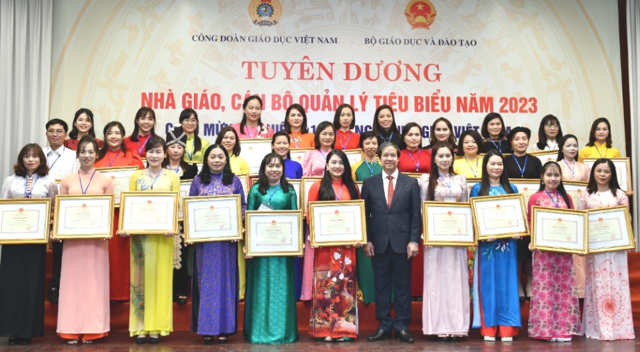 Tuyên dương 200 nhà giáo, cán bộ quản lý giáo dục tiêu biểu 2023