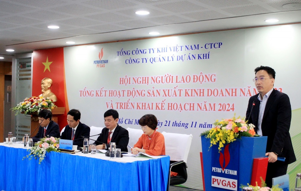 Đồng chí Nguyễn Thanh Bình - Bí thư Đảng ủy, Chủ tịch HĐQT PV GAS phát biểu chỉ đạo tại Hội nghị