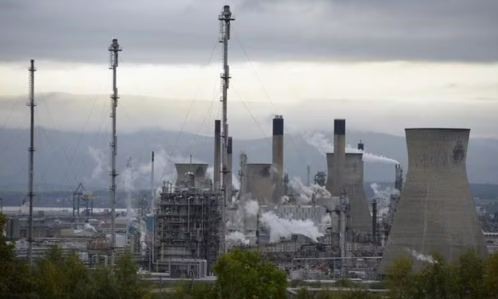 Nhà máy lọc dầu duy nhất của Scotland đối mặt với việc phải đóng cửa