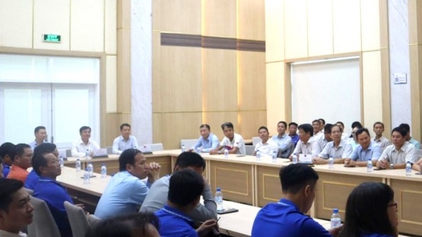 Công đoàn Vietsovpetro và KĐN chia sẻ kinh nghiệm hoạt động mạng lưới An toàn vệ sinh viên
