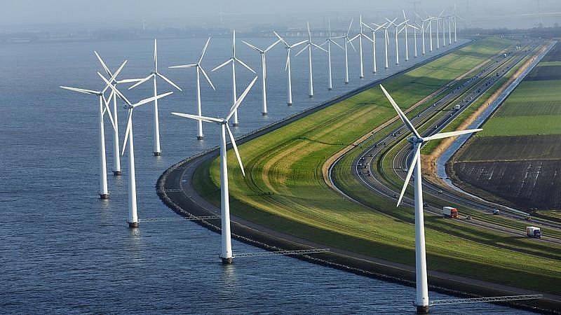 Pháp đạt bước tiến mới về dự luật năng lượng tái tạo