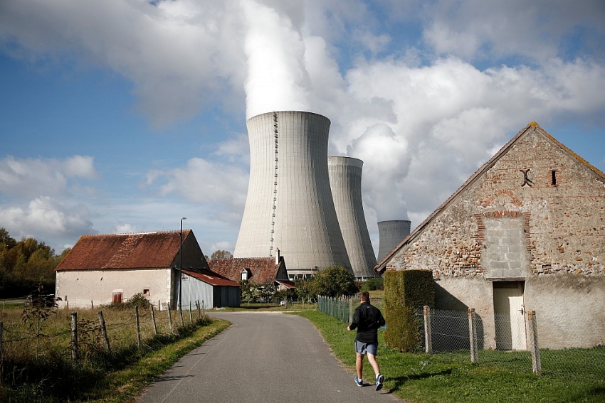 Pháp tăng cường xây dựng lò phản ứng hạt nhân