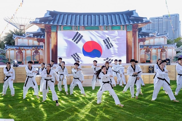 Lễ hội độc đáo dành cho người yêu văn hoá Hàn Quốc “K-Festival In Grand Park”