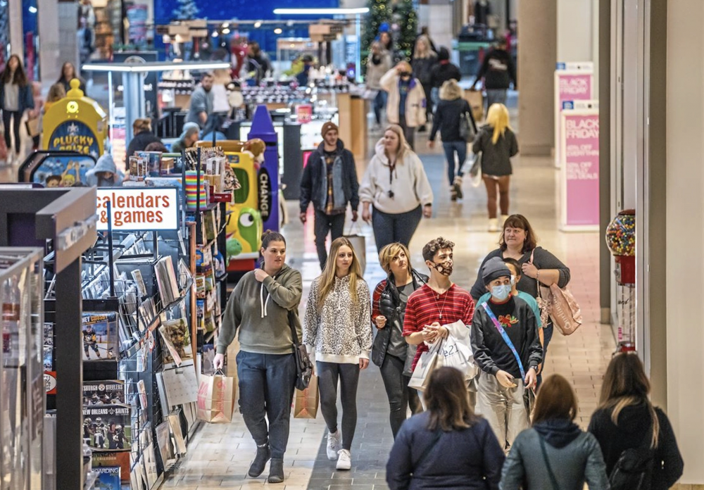 Black Friday nhộn nhịp tại Mỹ, châu Âu Black Friday nhộn nhịp tại Mỹ, châu Âu