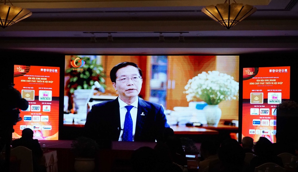 ông Trần Quang Dũng, Ủy viên Ban Thường vụ, Trưởng Ban Tuyên giáo Đảng ủy, Trưởng Ban Truyền thông và Văn hóa doanh nghiệp Tập đoàn Dầu khí Việt Nam ông Trần Quang Dũng, Ủy viên Ban Thường vụ, Trưởng Ban Tuyên giáo Đảng ủy, Trưởng Ban Truyền thông và Văn hóa doanh nghiệp Tập đoàn Dầu khí Việt Nam