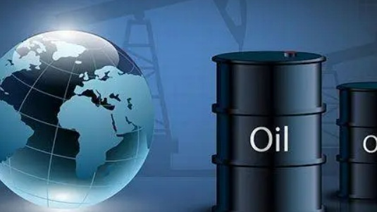 Thị trường dầu có dấu hiệu dịu lại trước cuộc họp quan trọng của OPEC+