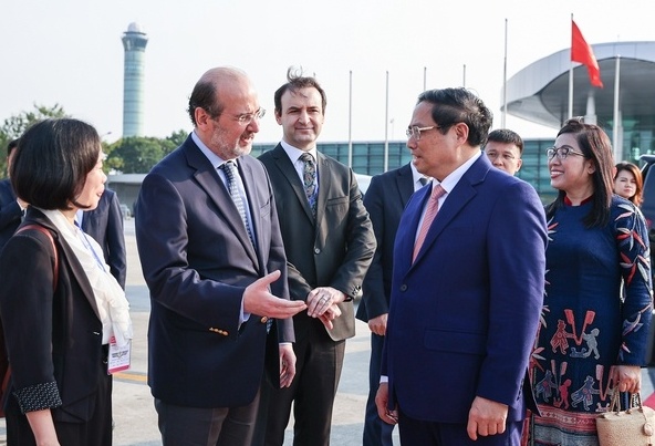 Thủ tướng lên đường tham dự Hội nghị COP 28, hoạt động song phương tại UAE và thăm chính thức Thổ Nhĩ Kỳ