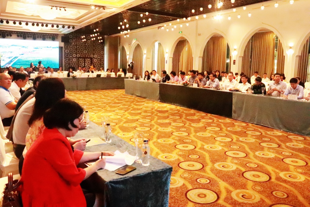 Khánh Hòa: Hội nghị đối thoại, tiếp nhận thông tin của các doanh nghiệp du lịch