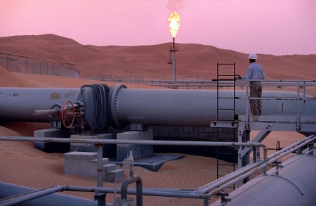 Ả Rập Saudi đang khiến các nước châu Phi phụ thuộc nhiều hơn vào dầu khí?