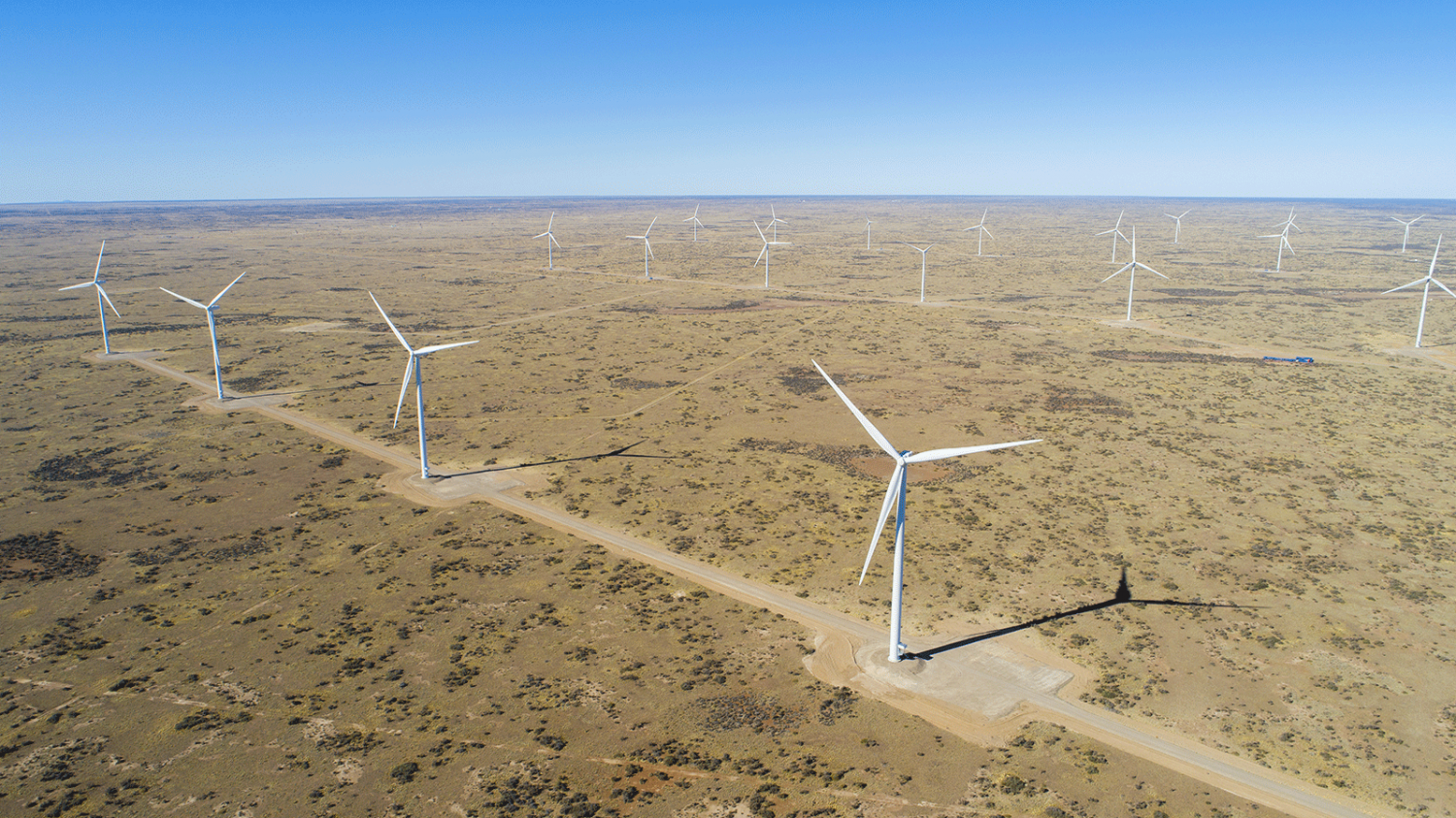 TotalEnergies đầu tư dự án điện gió khổng lồ ở Kazakhstan